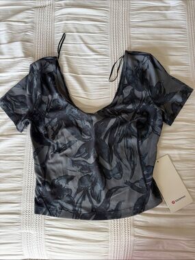 lululemon athletica Black Floral-Print Align Tee